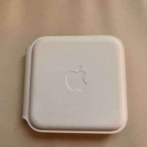 Apple MagSafe Duo Charger